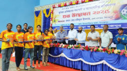 দিনাজপুরে অনুর্ধ্ব-১৫ ফুটবল প্রশিক্ষণের সমাপনী ও অ্যাথলেটিক্সের উদ্বোধন
