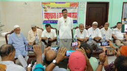 খানসামায় সাংবাদিকদের সাথে বিএনপির মনোনয়ন প্রত্যাশী কর্ণেল (অব.) মোস্তাফিজুরের মতবিনিময়